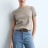 Hoch taillierte Jeans mit weitem Bein