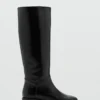 Hohe Lederstiefel Hohe Lederstiefel