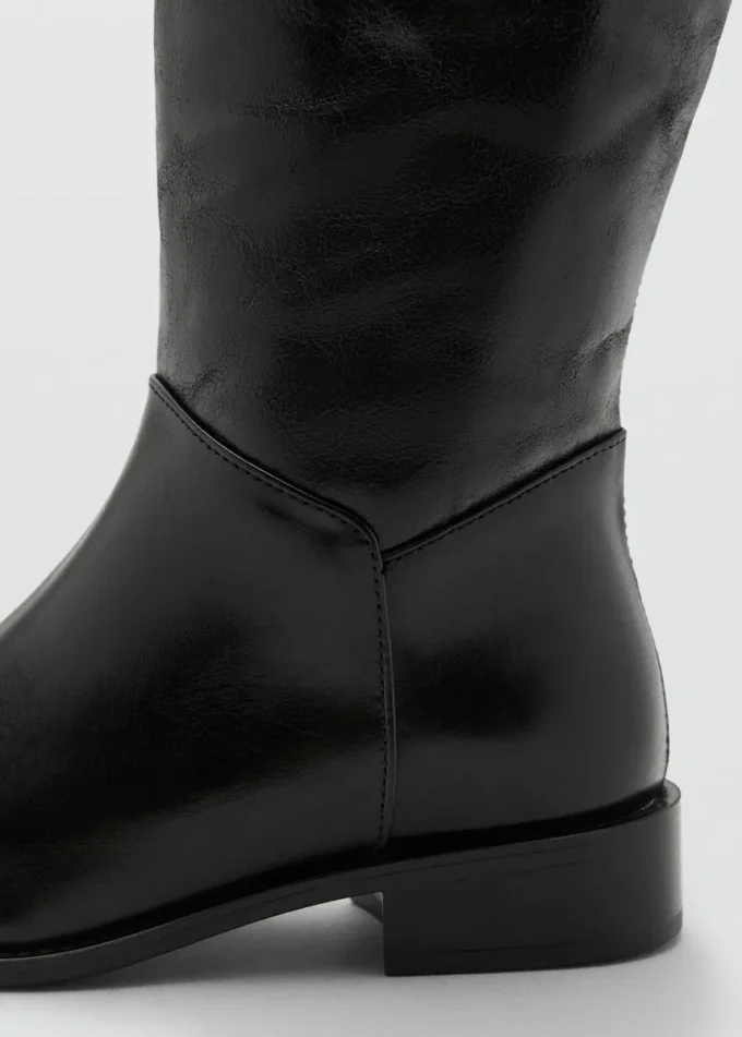 Hohe Lederstiefel Hohe Lederstiefel