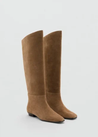 Hohe Wildlederstiefel