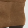 Hohe Wildlederstiefel Hohe Wildlederstiefel