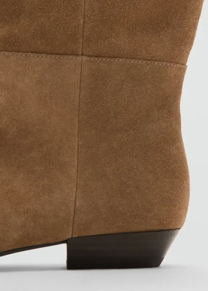 Hohe Wildlederstiefel Hohe Wildlederstiefel