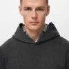 Hoodie in regulärer Passform Hoodie in regulärer Passform