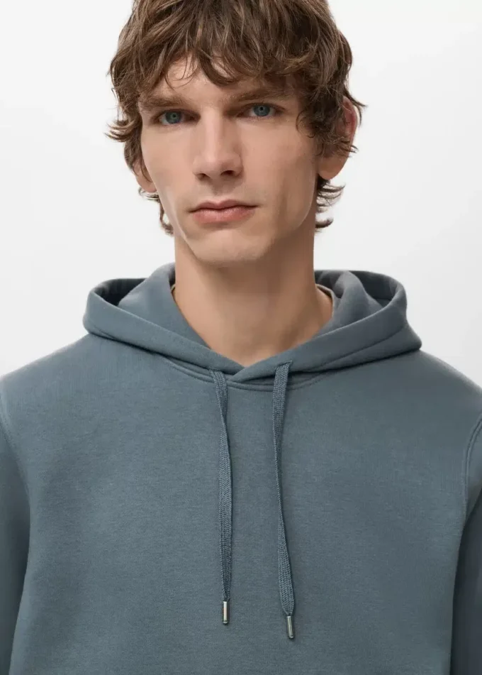 Hoodie in regulärer Passform Hoodie in regulärer Passform