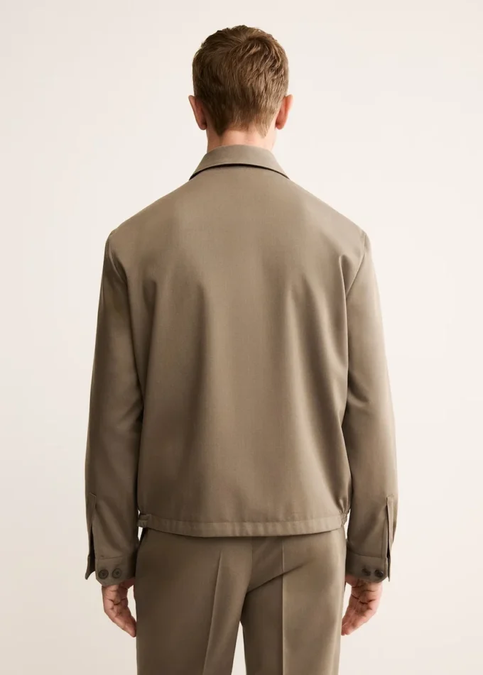 Jacke aus 100 % italienischer Wolle Jacke aus 100 % italienischer Wolle