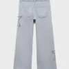 Jeans mit gestickten Sternen Jeans mit gestickten Sternen