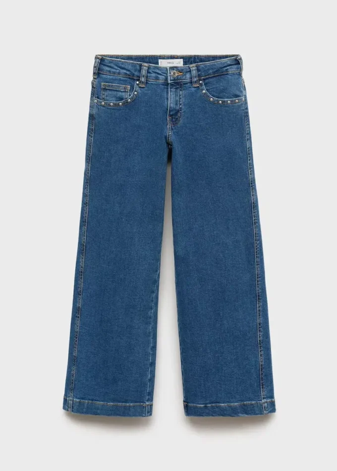 Jeans mit niedriger Taille und Nieten Jeans mit niedriger Taille und Nieten