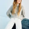 Jeans mit Nietenverzierung Jeans mit Nietenverzierung