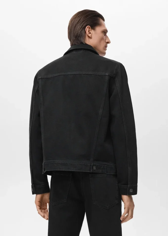 Jeansjacke mit Taschen Jeansjacke mit Taschen