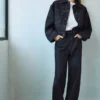 Jeansjacke mit Ziernähten Jeansjacke mit Ziernähten
