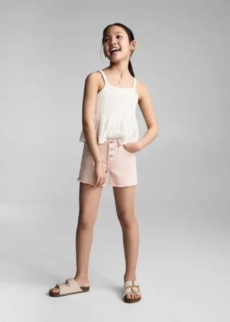 Jeansshorts mit ausgefranstem Saum