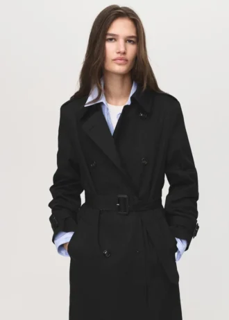 Klassischer Trenchcoat mit Gürtel