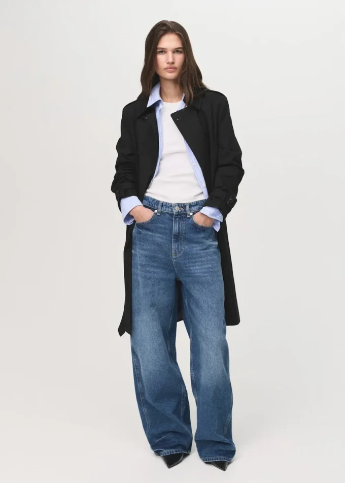 Klassischer Trenchcoat mit Gürtel