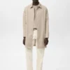 Klassischer wasserabweisender Trenchcoat Klassischer wasserabweisender Trenchcoat