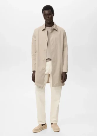 Klassischer wasserabweisender Trenchcoat