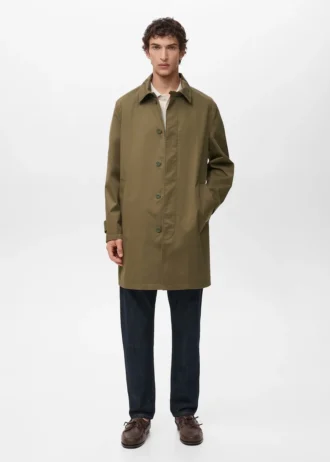 Klassischer wasserabweisender Trenchcoat