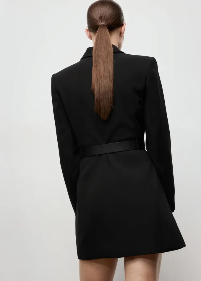 Kleid im Blazer-Stil mit Gürtel Kleid im Blazer-Stil mit Gürtel