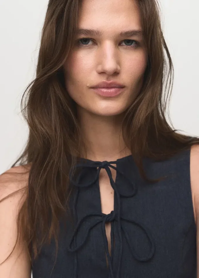 Kleid in Denim-Optik mit Schleifen Kleid in Denim-Optik mit Schleifen