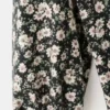 Kleid mit Blumenmuster Kleid mit Blumenmuster