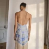 Kleid mit Blumenstickerei und Fransen Kleid mit Blumenstickerei und Fransen