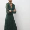 Kleid mit Gürtelprint Kleid mit Gürtelprint