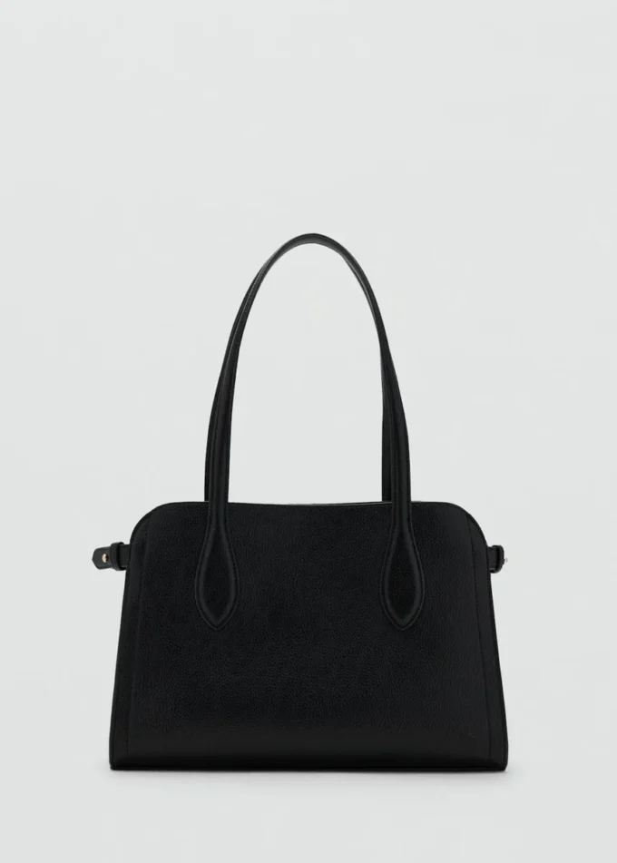 Kleine Tasche mit Noppeneffekt