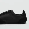 Kombinierte Sneakers aus Wildleder