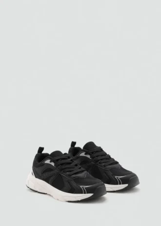 Kombinierte Sneakers mit Schnürsenkeln
