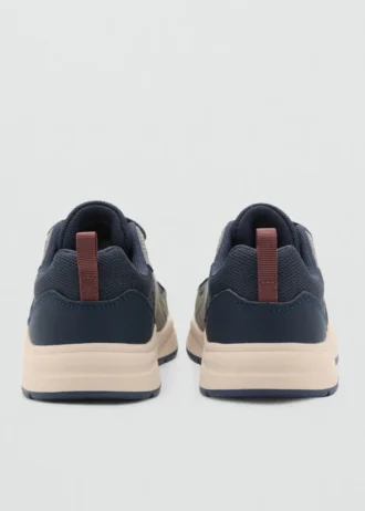 Kombinierte Sneakers mit Schnürsenkeln