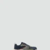 Kombinierte Sneakers mit Schnürsenkeln