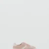 Kombinierte Sneakers mit Schnürsenkeln Kombinierte Sneakers mit Schnürsenkeln