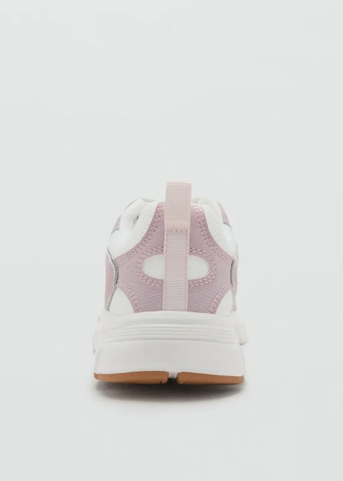 Kombinierte Sneakers mit Schnürsenkeln Kombinierte Sneakers mit Schnürsenkeln
