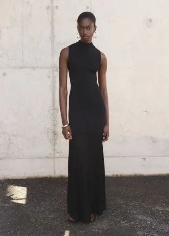 Kombiniertes Kleid mit Perkins-Kragen