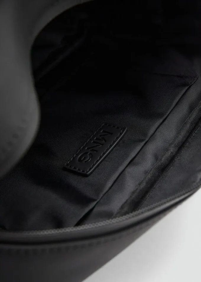 Kosmetiktasche mit Reißverschluss und Noppenstruktur