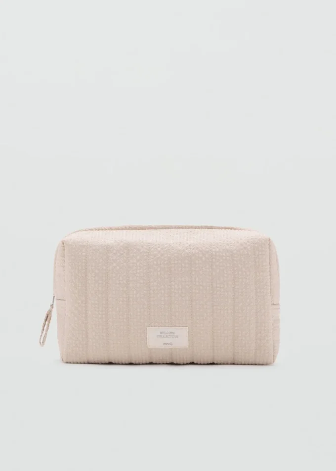 Kosmetiktasche mit Struktur