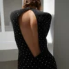 Kristallkleid mit offenem Rücken
