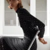 Kristallkleid mit offenem Rücken