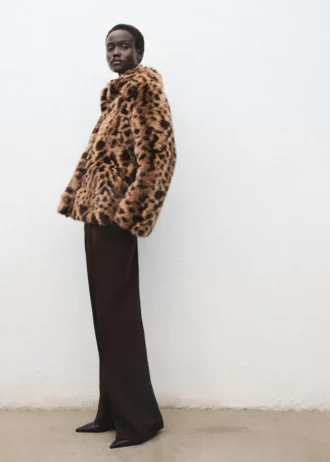 Kunstfellmantel mit Leopardenmuster