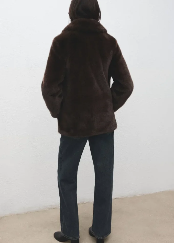 Kunstfellmantel mit Reverskragen