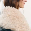Kunstlederjacke mit Lammfellkragen Kunstlederjacke mit Lammfellkragen