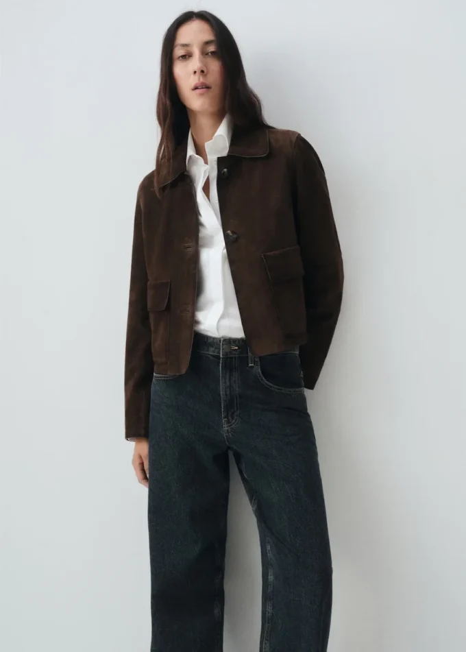 Kurze Jacke aus 100 % Leder Kurze Jacke aus 100 % Leder