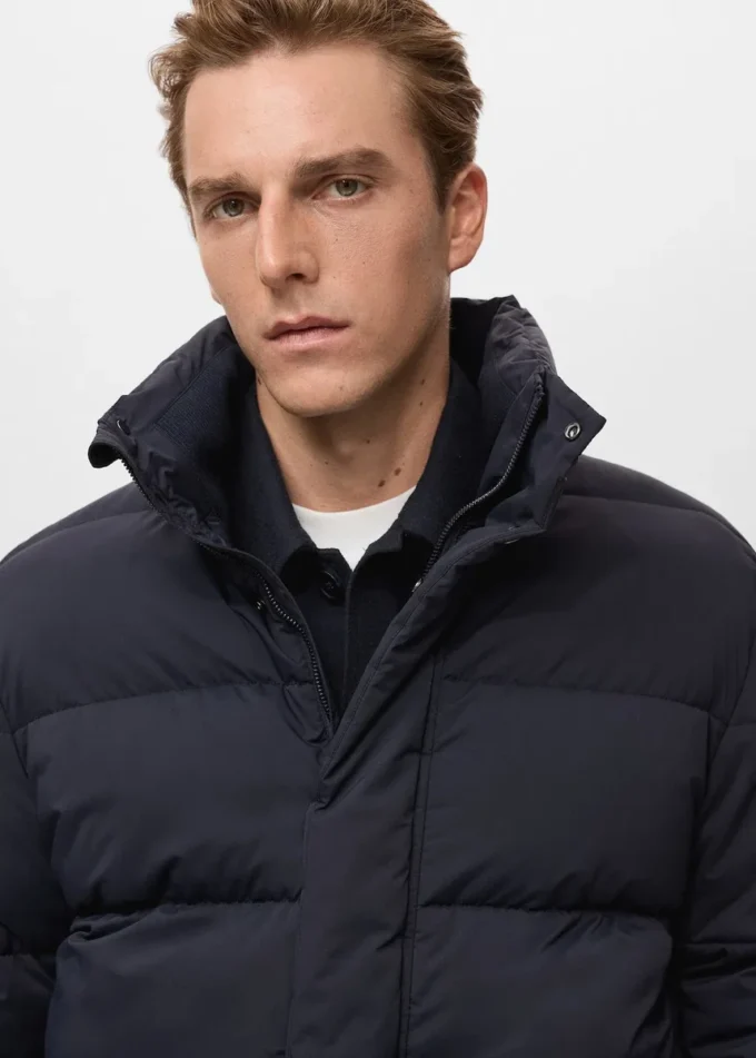Kurze wasserabweisende Pufferjacke