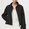 Kurzer Oversize-Trenchcoat mit Schulterklappen