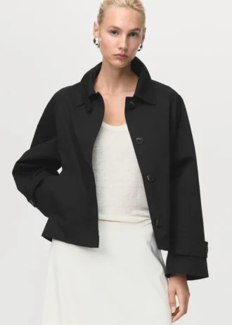 Kurzer Oversize-Trenchcoat mit Schulterklappen