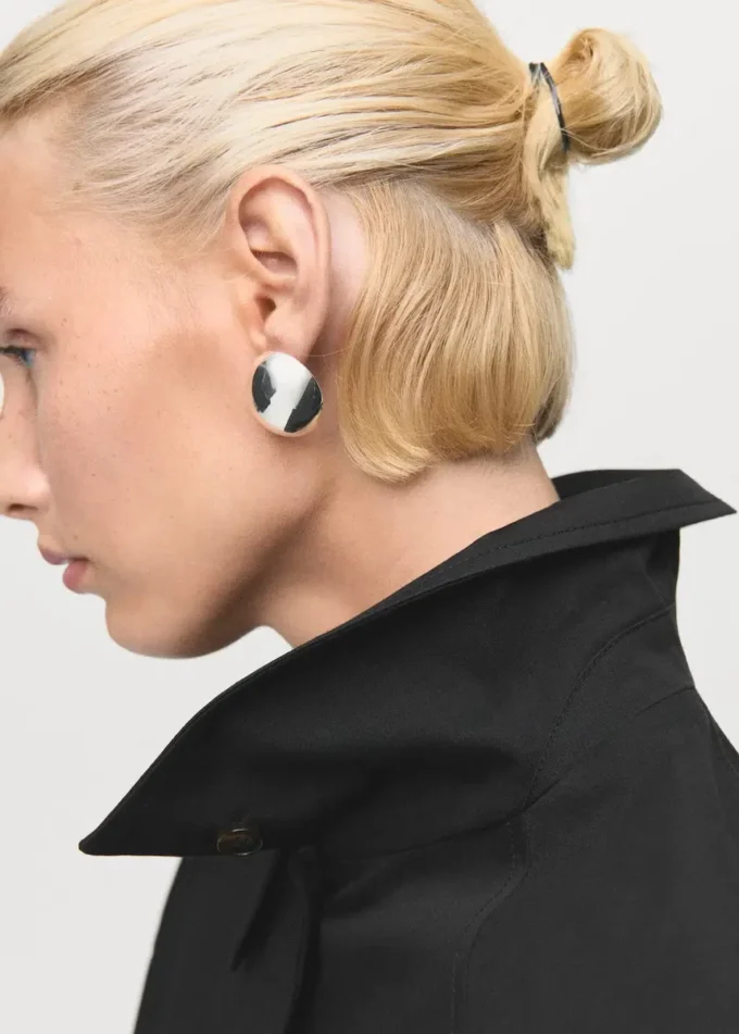 Kurzer Oversize-Trenchcoat mit Schulterklappen