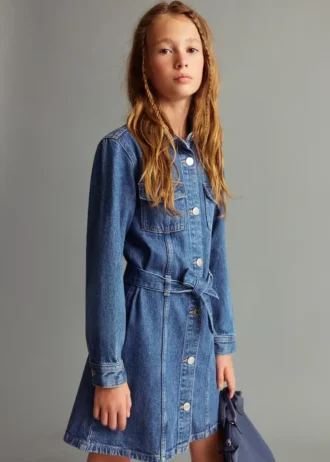 Kurzes Jeanskleid