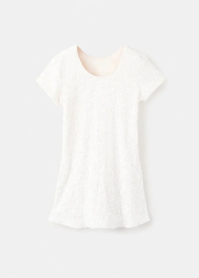 Kurzes Kleid mit Pailletten