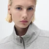 Kurzärmelige Jacke mit verstellbarem Bund Kurzärmelige Jacke mit verstellbarem Bund