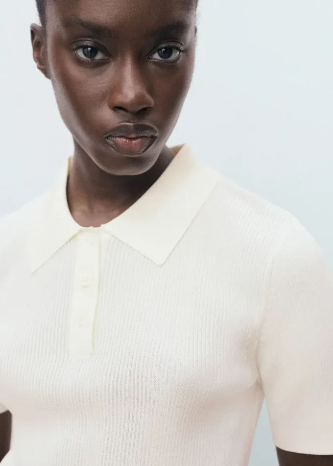 Kurzärmeliger Pullover mit Rollkragen