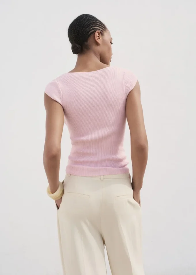 Kurzärmeliger Sweater mit Rippstrick